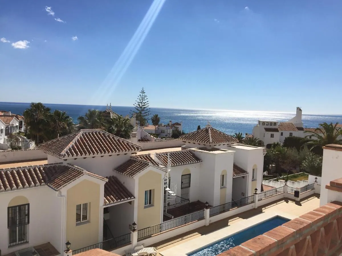 Burriana Beach, Pool, Big Terrace, Superb Seaviews Nerja Apartment